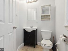 1729 W Montgomery Avenue, Philadelphia PA 19121