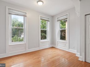 1729 W Montgomery Avenue, Philadelphia PA 19121