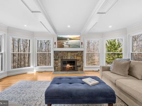 7917 Greentree Road, Bethesda MD 20817