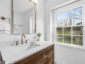 7917 Greentree Road, Bethesda MD 20817