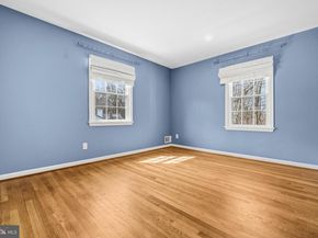 7917 Greentree Road, Bethesda MD 20817