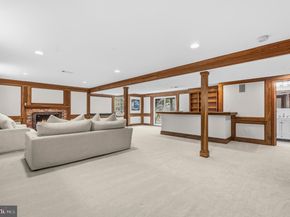 7917 Greentree Road, Bethesda MD 20817