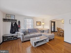 581 Acorn Street, Philadelphia PA 19128