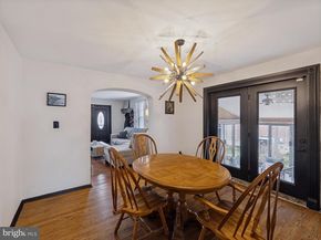 581 Acorn Street, Philadelphia PA 19128