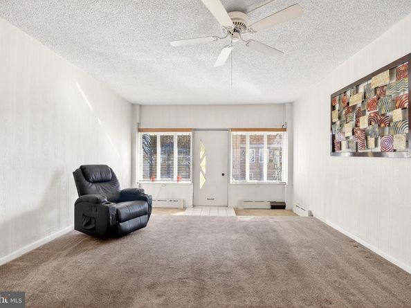 2844 S 11TH Street, Philadelphia PA 19148