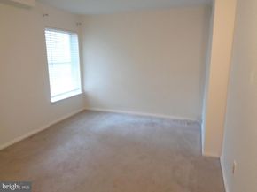 1954 Kennedy Drive 104, Mclean VA 22102