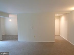1954 Kennedy Drive 104, Mclean VA 22102