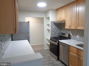 1954 Kennedy Drive 104, Mclean VA 22102