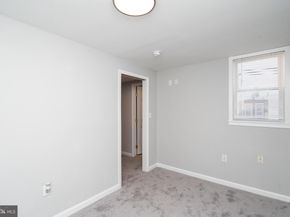 225 Tree Street, Philadelphia PA 19148