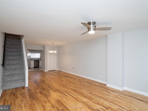 225 Tree Street, Philadelphia PA 19148
