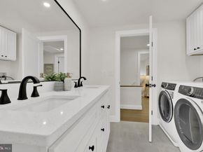 11111 Lamplighter Lane, Potomac MD 20854