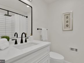 11111 Lamplighter Lane, Potomac MD 20854