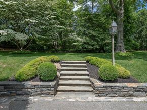 1109 Brynlawn Road, Villanova PA 19085