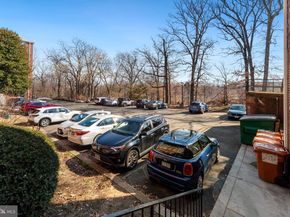 1404 12TH Street N SG6, Arlington VA 22209