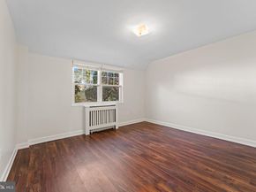 1404 12TH Street N SG6, Arlington VA 22209