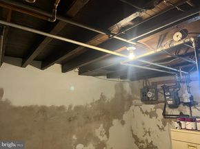 2520 Edgemont Street, Philadelphia PA 19125