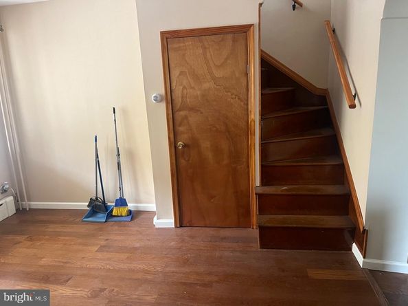 2520 Edgemont Street, Philadelphia PA 19125