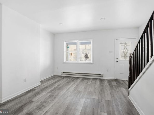 1928 W Carey Street, Philadelphia PA 19140