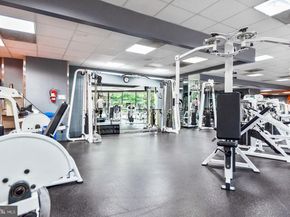 5225 Pooks Hill Road 1804N, Bethesda MD 20814