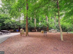 5225 Pooks Hill Road 1804N, Bethesda MD 20814