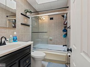 3564 Churchill Lane, Philadelphia PA 19114