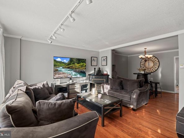 3564 Churchill Lane, Philadelphia PA 19114