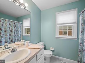 211 S Norwinden Drive, Springfield PA 19064