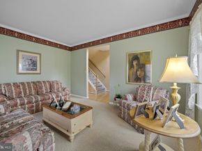 211 S Norwinden Drive, Springfield PA 19064