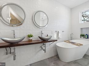 1514 S Bambrey Street, Philadelphia PA 19146