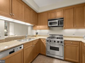 1155 23rd Street NW 6H, Washington DC 20037