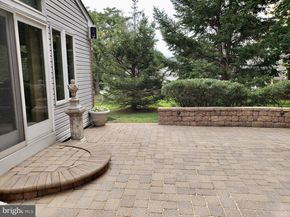 992 Sheffield Lane, Huntingdon Valley PA 19006