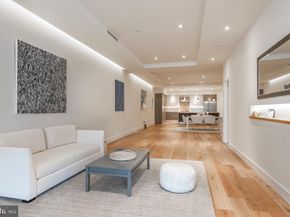 725 Chestnut Street 2, Philadelphia PA 19106