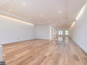 725 Chestnut Street 2, Philadelphia PA 19106