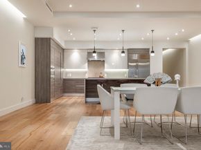 725 Chestnut Street 2, Philadelphia PA 19106