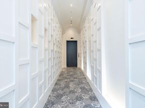 725 Chestnut Street 2, Philadelphia PA 19106