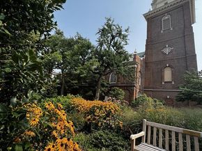 217 Church Street 2R, Philadelphia PA 19106
