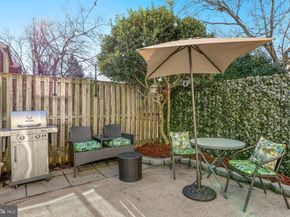 5625 Independence Circle, Alexandria VA 22312