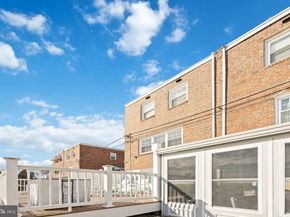 587 Wigard Avenue, Philadelphia PA 19128