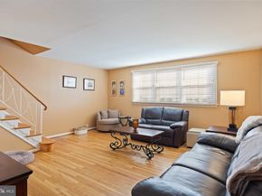 587 Wigard Avenue, Philadelphia PA 19128