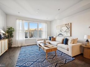 443 Shurs Lane 17, Philadelphia PA 19128