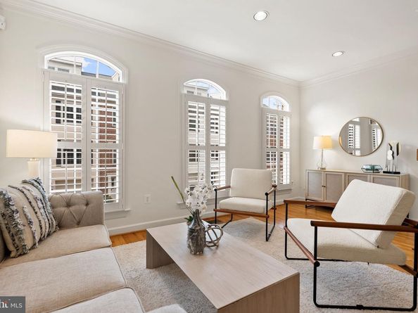 504 N Thomas Street E, Arlington VA 22203