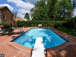 7109 Radnor Road, Bethesda MD 20817