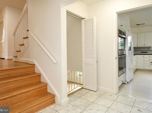 7109 Radnor Road, Bethesda MD 20817