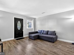 363 Hutchinson Terrace, Holmes PA 19043