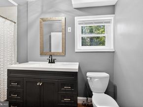 363 Hutchinson Terrace, Holmes PA 19043