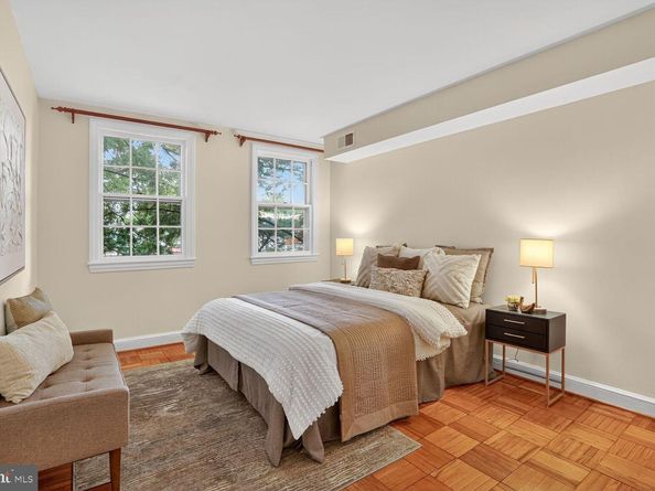 2736 Ordway Street NW 3, Washington DC 20008