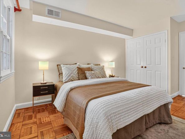 2736 Ordway Street NW 3, Washington DC 20008