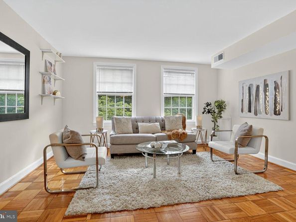 2736 Ordway Street NW 3, Washington DC 20008