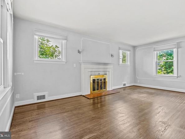 4721 45TH Street NW, Washington DC 20016