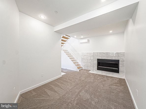 1606 N 4TH Street, Philadelphia PA 19122